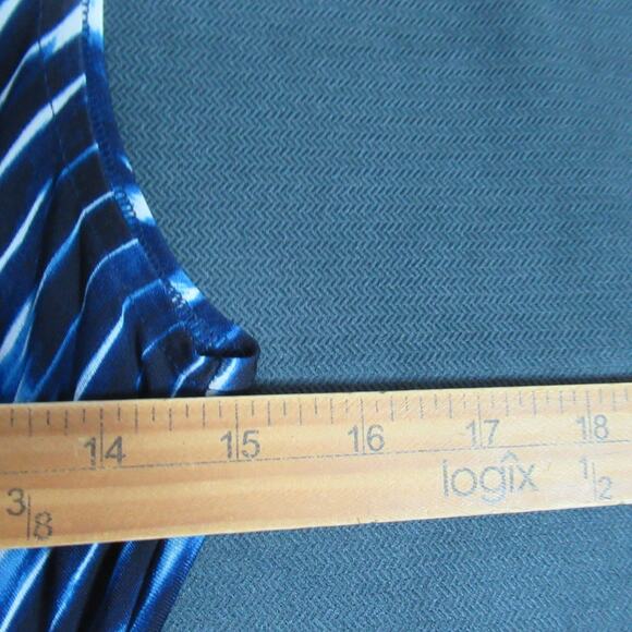 Chicos Dress Womens Sz 0 Blue White Geometric Maxi Resort Vacation Beachy Flowy - Picture 6 of 8